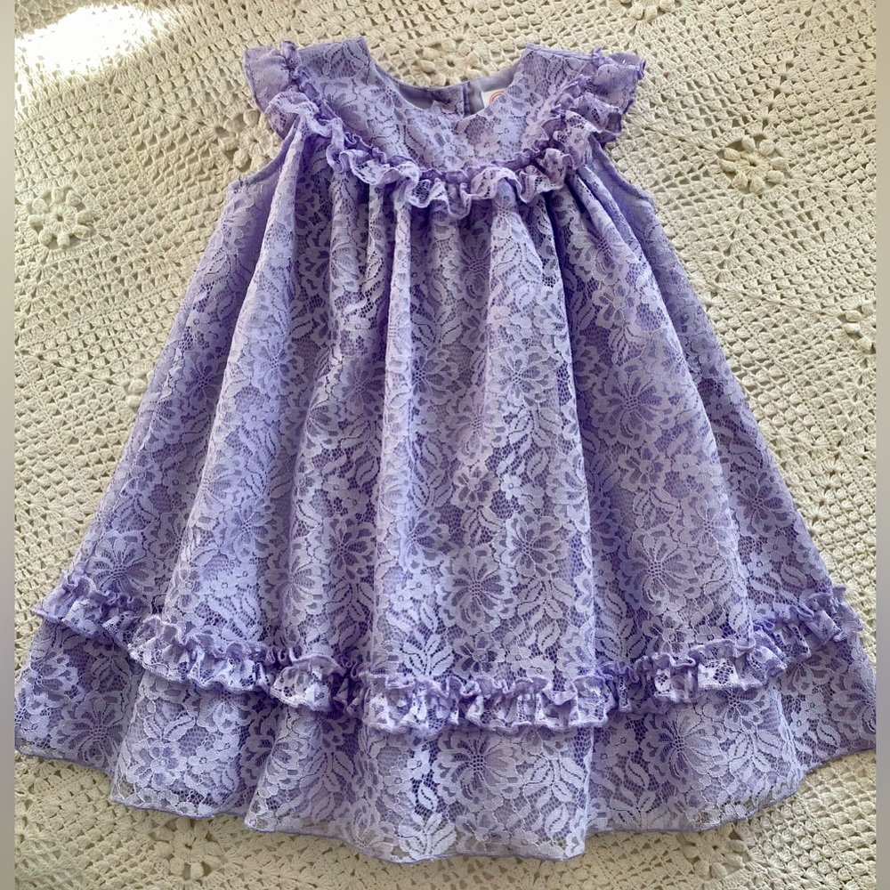 EUC Girls 5T Lace Lavender Dress